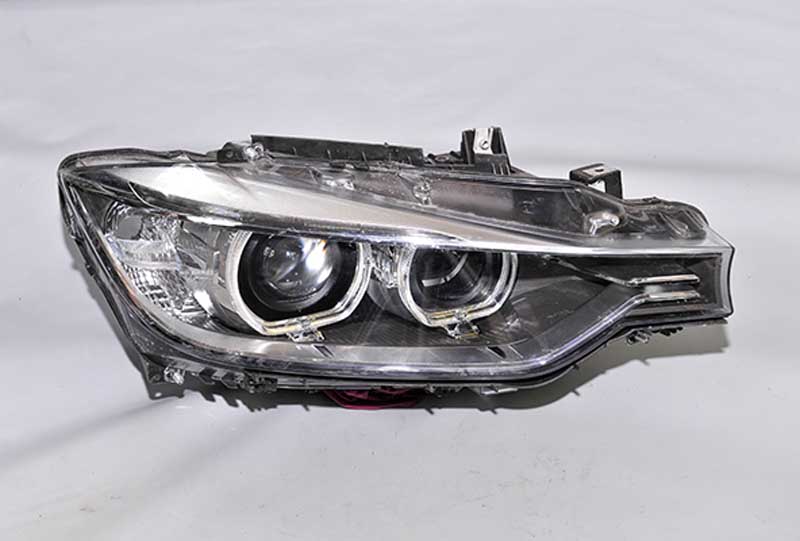 MİNİ JOHN COOPER ÇIKMA YEDEK PARÇA BMW ÇIKMA YEDEK PARÇA F30 KASA 3 SERİSİ FAR